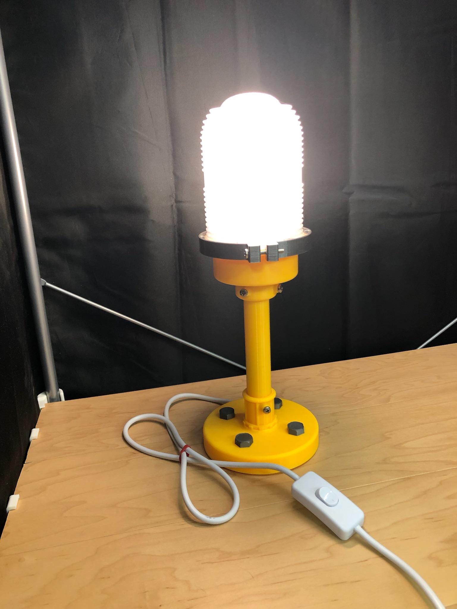 Clear Lens Runway Light Lamp with RGBW LED smart wifi bulb Variant